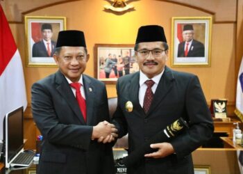 Kursi Kepemimpinan Gubernur Kaltara Berganti