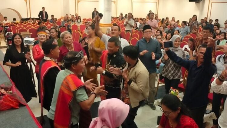 Kerukunan Keluarga Batak Tarakan Doakan Kemenangan ZIAP