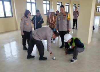 Kapolda Kaltara Irjen Pol Hary Sudwijanto Lakukan Pengecekan Barak Dalmas Polda Kaltara yang Telah Selesai Dibangun