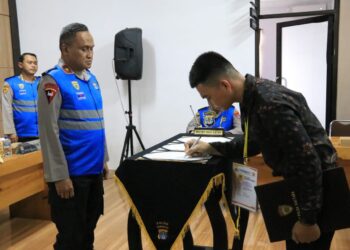 Wakapolda Kaltara Pimpin Penandatanganan Pakta Integritas Penerimaan Bakomsus Polri