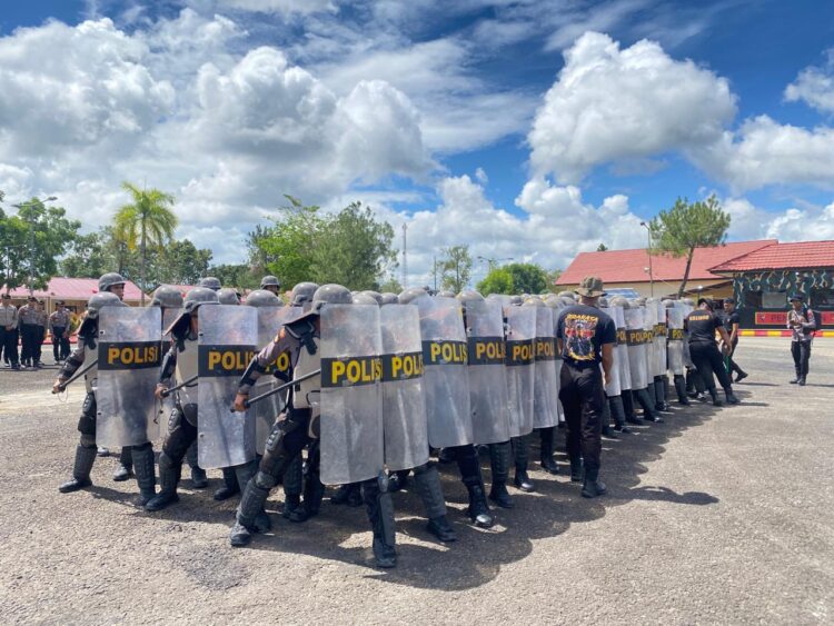 Latihan Bersama Formasi Dalmas Personel Dit. Samapta dan Brimob Polda Kaltara