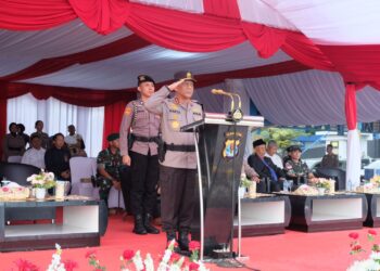 Kapolda Kaltara Pimpin Apel Bersama Operasi Mantap Brata Kayan 2024 Personel dalam Rangka Kesiapan Pengamanan Tahap Pemungutan dan Penghitungan Suara Pilkada 2024