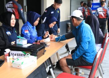 Kapolda Kaltara Gelar Olahraga Bersama Dengan Masyarakat di Arena Car Free Day Tanjung Selor