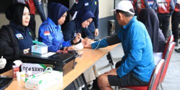 Kapolda Kaltara Gelar Olahraga Bersama Dengan Masyarakat di Arena Car Free Day Tanjung Selor