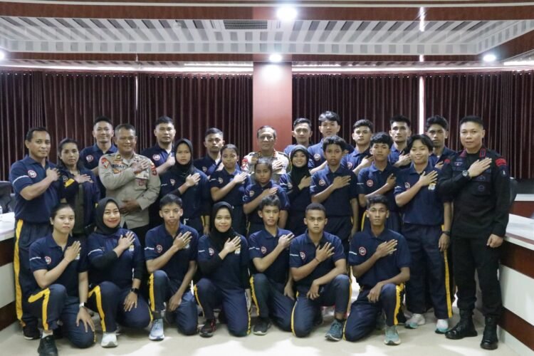 Dukung Perkembangan Olahraga Nasional, Kapolda Lepas Kontingen INKANAS Kaltara Menuju Kejurnas