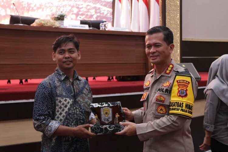 Kabid Humas Polda Kaltara Membuka Kegiatan Pelatihan Kehumasan Personil Polda Kaltara