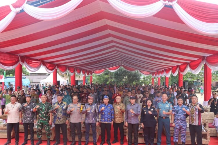 Wujudkan Indonesia Bersinar, Wakapolda Saksikan Langsung Ikrar Warga Selumit Pantai