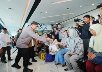 Tinjau Kesiapan Pelabuhan Merak, Kapolri Akui Standar Pelayanan Semakin Baik