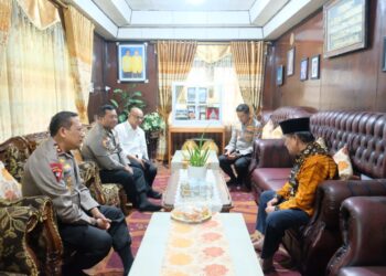 Kapolda Kaltara Kunjungi Kediaman Ketua FKUB Bersinergi Wujudkan Kaltara Aman dan Harmonis
