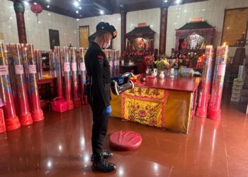 Pastikan Kemanan Ibadah Imlek, Datasemen Gegana SATBRIMOB Polda Kaltara Laksanan Sterilisasi Tempat Ibadah
