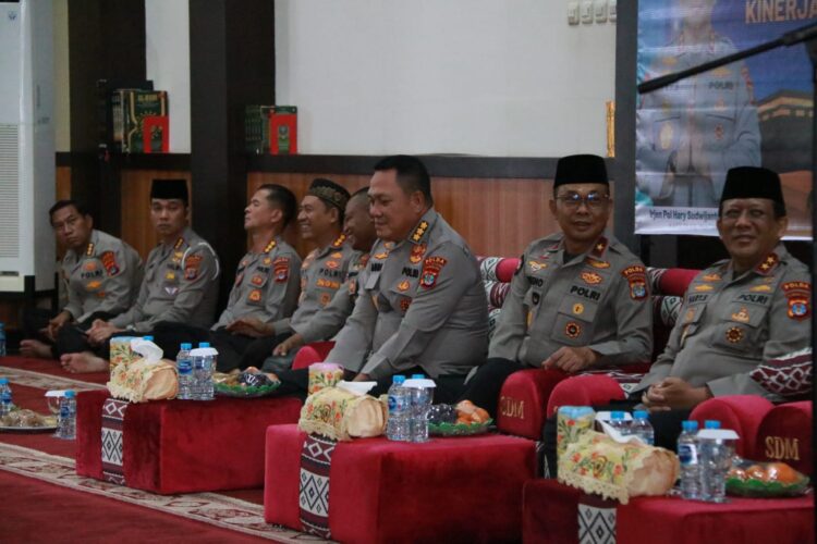Kapolda Kaltara Hadiri Peringatan Isra Mikraj Nabi Muhammad SAW 1446 H di Masjid Polda Kaltara