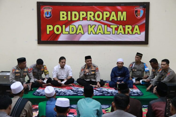 Bidpropam Polda Kaltara Gelar Doa Malam Nifsu Sya’ban Bersama Anak – Anak Pondok Pesantren Nurul Mujhadah NW. Tanjung Selor