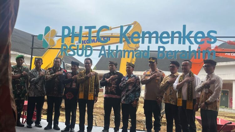 DitPam Obvit Polda Kaltara Kawal Pengamanan Kunjungan Menkes RI