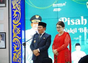Momen Hangat, Wagub Ingkong Ala Hadiri Pisah Sambut Wabup Bulungan
