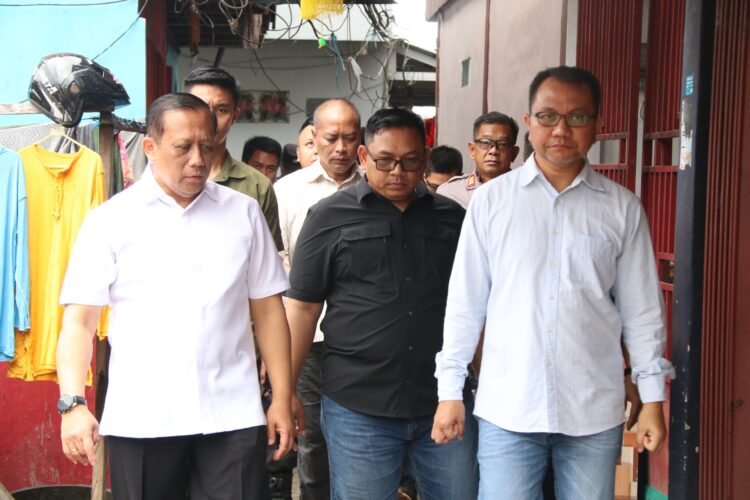 Kapolda Kaltara Kembali Kunjungi Selumit Pantai, Dorong Perubahan Citra Kampung Narkoba Menjadi Kampung Yang Lebih Berwarna