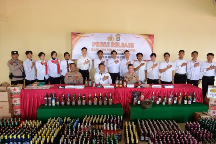 Ratusan Botol Miras, Senpi, Judi Togel, Hingga Pasangan Bukan Suami Istri Ditemukan Pada Operasi Pekat Kayan 2025