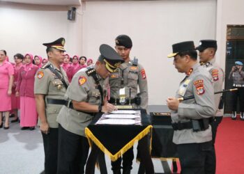 Kapolda Kaltara Irjen Pol. Hary Sudwijanto, S.I.K., M.Si Pimpin Sertijab di Lingkungan Polda Kaltara