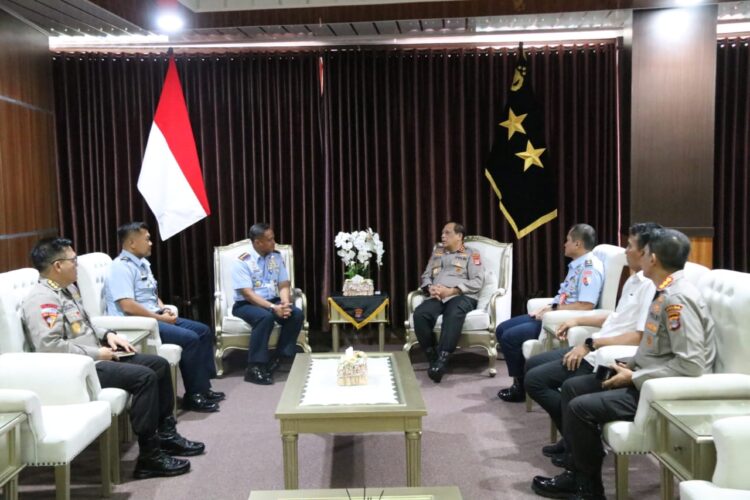 Kapolda Kaltara Terima Kunjungan Danlanud Anang Busro Tarakan