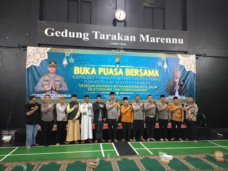 Kapolres Tarakan dan Ketua RT Se-Kota Tarakan Jalin Kebersamaan dalam Jumat Curhat dan Buka Puasa Bersama