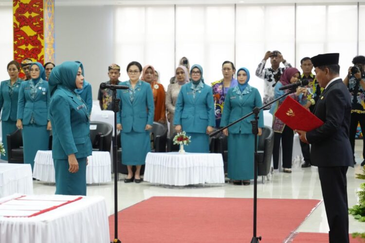 Gubernur Lantik Ketua TP-PKK, Pembina Posyandu, Dekranasda, Bunda PAUD, dan Bunda Literasi Periode 2025-2030