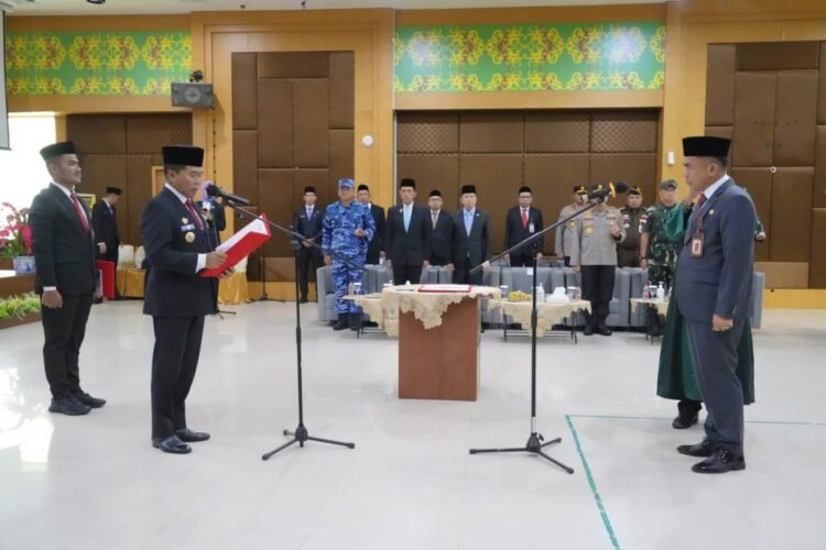 Gubernur Zainal Lantik Bustan Jadi Pj Sekprov Kaltara
