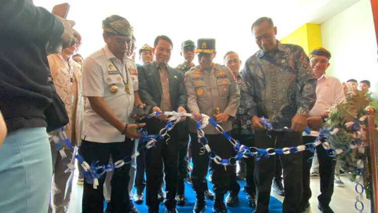 Kapolda Kaltara Hadiri Undangan Peresmian Gedung Fakultas Kedokteran Universitas Borneo Tarakan