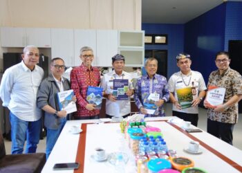 Evaluasi Program Bersama Pemprov Dan Unhas, Gubernur Zainal Komitmen Wujudkan Kemajuan Daerah