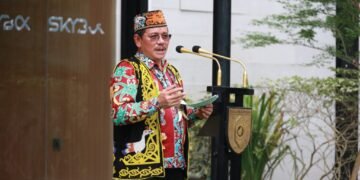 Wagub Ingkong Ala Hadiri Silaturahmi Pangdam VI/Mlw Bersama Tokoh Adat Dayak