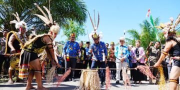 Mubes VI KKDKB, Gubernur Ajak Masyarakat Perkuat Budaya