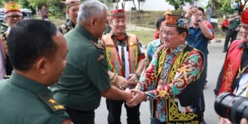 Dihadapan Pangdam VI/Mlw, Wagub Ingkong Ala Sampaikan Hasil Kunkernya di Kota Kuching Malaysia