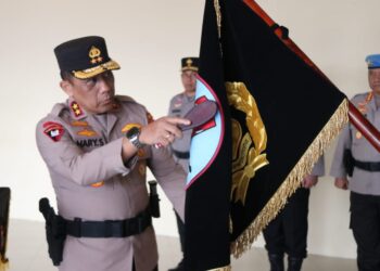 Polda Kaltara Gelar Upacara Pencucian Pataka “NGELIMUT MENGKA PEGUNA” Jelang Hari Bhayangkara Ke-79