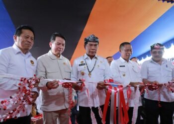 Gubernur Kaltara Resmikan Koperasi Merah Putih Percontohan Desa Apung Dan Kelurahan Selumit