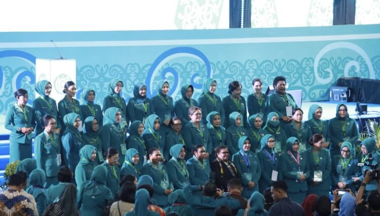 Puncak HKG PKK ke-53 di Samarinda: Semangat Keluarga untuk Indonesia Emas