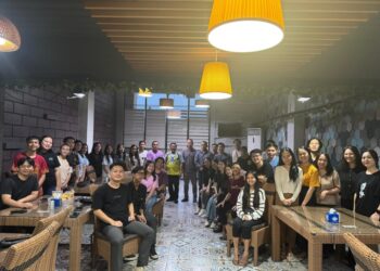 Wagub Ingkong Silahturahmi Bersama Mahasiswa STT Jaffray asal Kaltara di Makassar