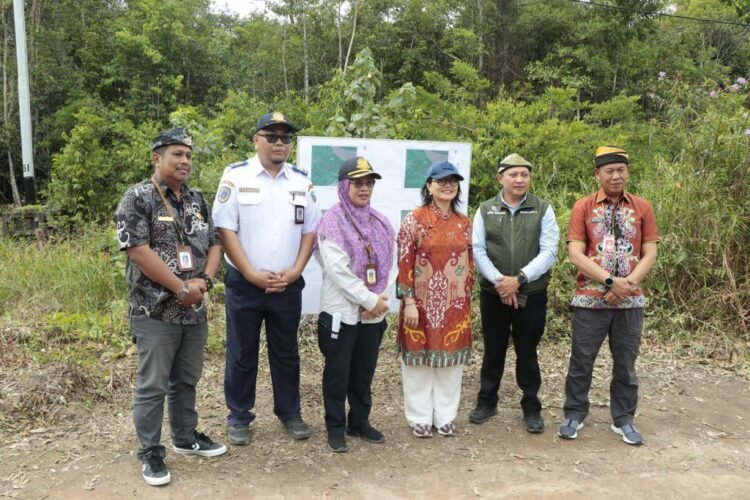 Wamen Diktisaintek Stella Christie Tinjau Lokasi SMA Unggulan Garuda Di Tanjung Selor