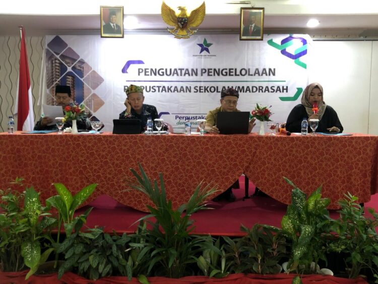 Dorong Perpustakaan Sesuai SNP, Perpusnas dan DPK Kaltara Gelar Penguatan Pengelolaan Perpustakaan Sekolah/Madrasah