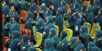 TP-PKK Kaltara Bersama Ribuan Kader Bentuk Tiga Pilar Gerakan Nasional Di Samarinda