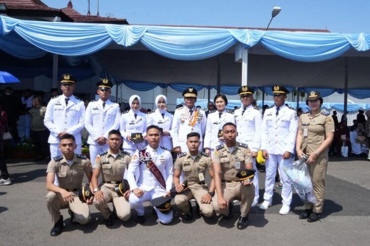 Gubernur Zainal Hadiri Pelantikan Pamong Praja Muda IPDN Angkatan XXXII
