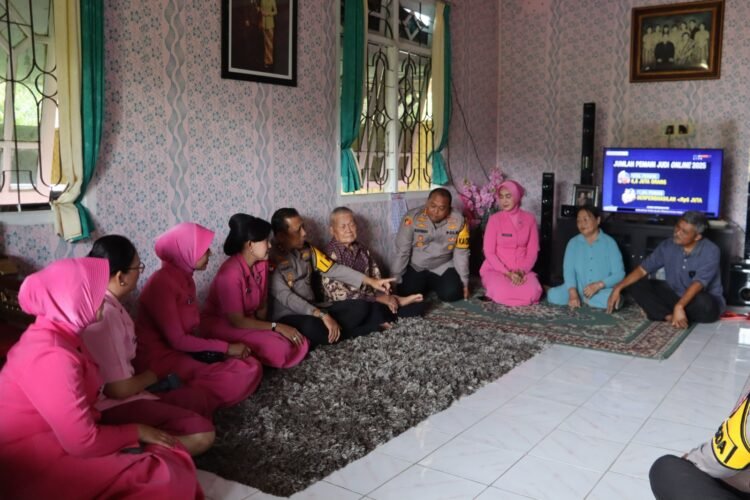 Kapolda Kaltara Kunjungi Purnawirawan Polri, Wujud Silaturahmi dan Kepedulian Sosial