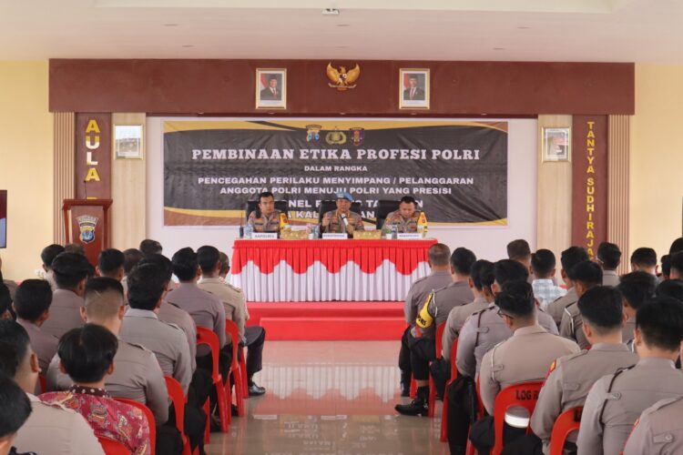 Kabid Propam Polda Kaltara, Pimpin Pembinaan Etika Profesi Polri Di Polres Tarakan