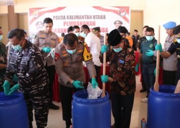 Polda Kaltara Laksanakan Pemusnahan Barang Bukti Narkotika Seberat 16,8 Kg Sabu