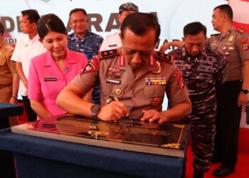 Kapolda Kaltara Sukses Deklarasikan Kampung Tematik Warna-Warni Selumit Pantai