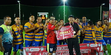 Tutup Kejuaraan Sepak Bola Mini, Gubernur Apresiasi Sportivitas Antar OPD