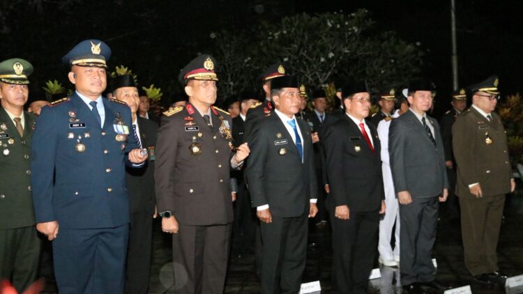 Kapolda Kaltara Menghadiri Upacara Apel Kehormatan dan Renungan Suci