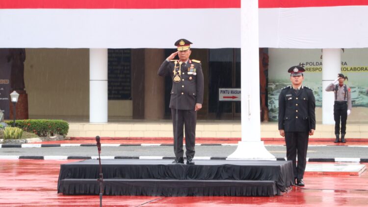 Wakapolda Kaltara Pimpin Upacara HUT ke-80 RI di Lapangan Merah Mako Polda Kaltara