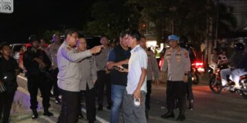 Kapolda Kaltara Pimpin Pengamanan Aksi Unjuk Rasa di Kantor DPRD Tarakan