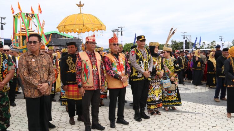 Kapolda Kaltara Hadiri Pembukaan Festival Budaya Irau XI dan HUT ke-26 Kabupaten Malinau