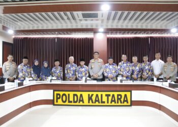 Kapolda Kaltara Terima Kunjungan Silaturahmi Ketua FKUB Provinsi Kaltara