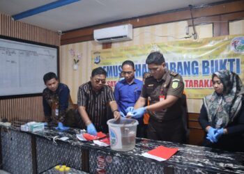 Polres Tarakan Musnakan Sabu-Sabu 42,82 gr BB selama September