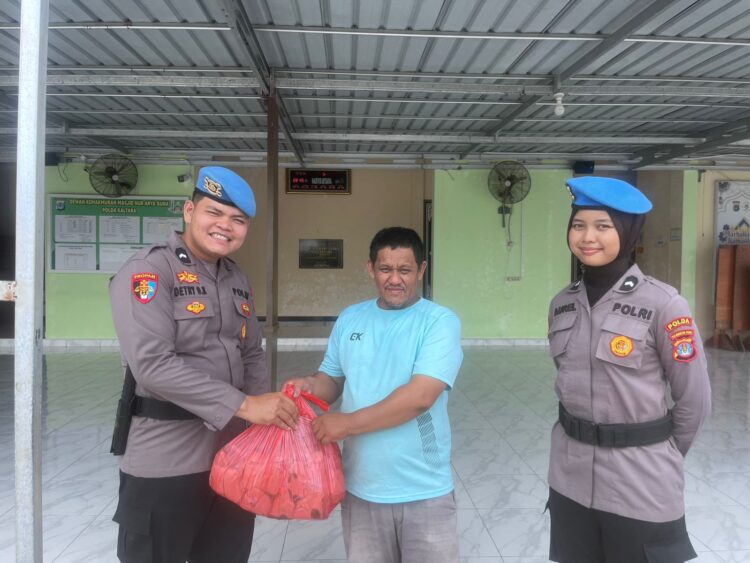 Kegiatan Jum’at Berkah Bidpropam Polda Kaltara Tebar Kebaikan di Empat Masjid